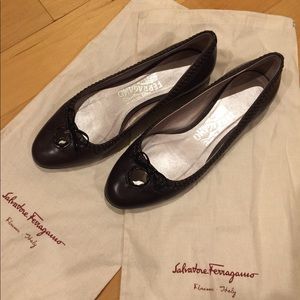 New authentic brand name shoes